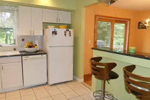 17 Johanna Ln, Monsey, NY 10952 - Photo 4