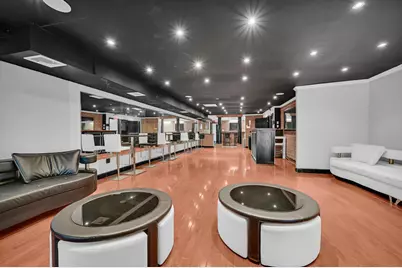 135 Westchester Square, Bronx, NY 10461 - Photo 10