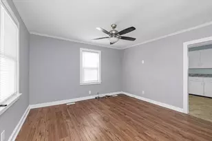 42 Gold St, Valley Stream, NY 11580 - Photo 4