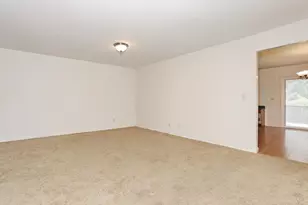 554 Kensico Ct, Suffern, NY 10901 - Photo 8