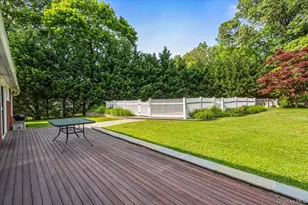 130 Sands Point Rd, Sands Point, NY 11050 - Photo 24