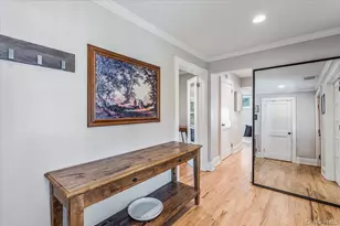 130 Sands Point Rd, Sands Point, NY 11050 - Photo 4