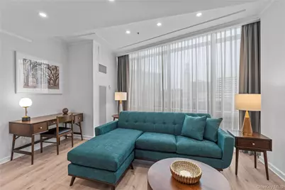 1 Renaissance Square #10H, White Plains, NY 10601 - Photo 4