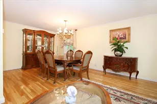 50-54 Deepdale Pl, Little Neck, NY 11362 - Photo 14