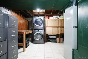 50-54 Deepdale Pl, Little Neck, NY 11362 - Photo 26