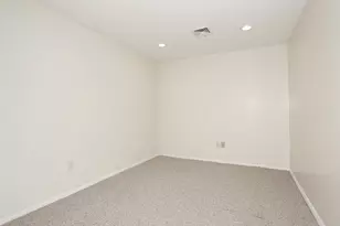 503 Jumano Ct, Suffern, NY 10901 - Photo 34