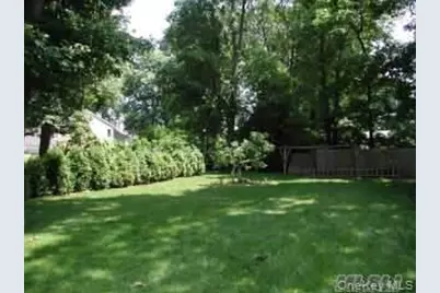 955 Deep Hole Drive, Mattituck, NY 11952 - Photo 4