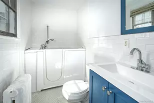 2 Byworth Rd, New Rochelle, NY 10804 - Photo 28