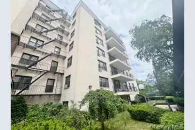 3855 3855 Shore Parkway #3m, Brooklyn, NY 11235 - Photo 2