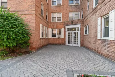 60 Locust Avenue #610, New Rochelle, NY 10801 - Photo 18