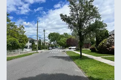 157-60 12th Road, Whitestone, NY 11357 - Photo 10