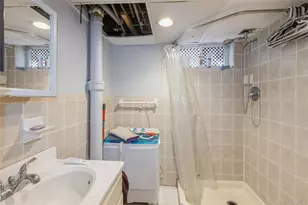 55 Nassau Ave, Glen Cove, NY 11542 - Photo 14