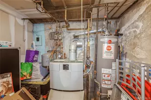 55 Nassau Ave, Glen Cove, NY 11542 - Photo 16