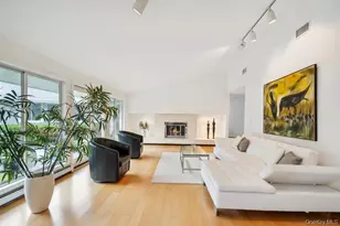 28 Deeringwood Ln, Babylon, NY 11702 - Photo 8