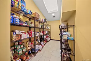 7 Kent Ct, Bayport, NY 11705 - Photo 12