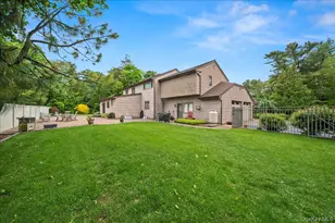 7 Kent Ct, Bayport, NY 11705 - Photo 36