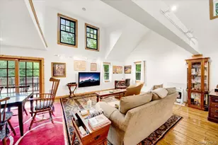 161 Goldens Bridge Rd, Katonah, NY 10536 - Photo 10