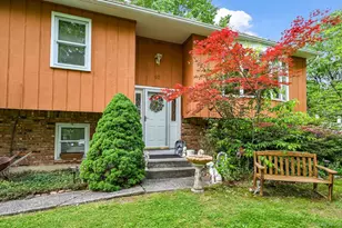 10 Catawba Dr, West Nyack, NY 10994 - Photo 2