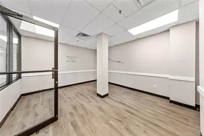 37-20 74th Street #4th Fl, Jackson Heights, NY 11372 - Photo 4