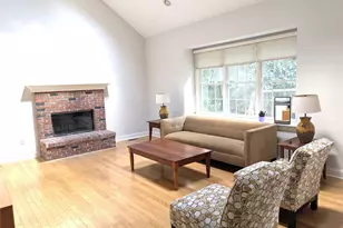 46 McGuiness Ln, White Plains, NY 10605 - Photo 8