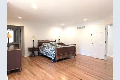 46 McGuiness Lane, White Plains, NY 10605 - Photo 14