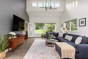 62 Hicks Ln, Clinton Corners, NY 12514 - Photo 2