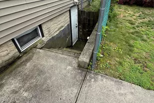 389 Kirkman Ave, Elmont, NY 11003 - Photo 4