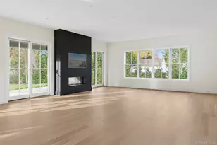 25 Liberty St, Westhampton Beach, NY 11978 - Photo 12