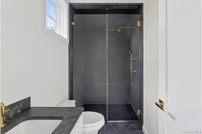 25 Liberty Street, Westhampton Beach, NY 11978 - Photo 24