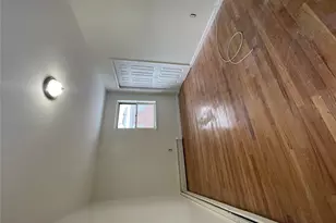 2110 Light St, Bronx, NY 10466 - Photo 20