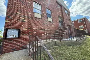 2110 Light St, Bronx, NY 10466 - Photo 14