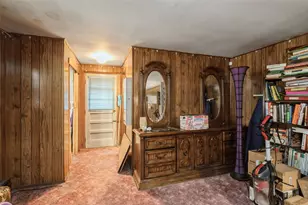 22 Landscape Dr, Wheatley Heights, NY 11798 - Photo 14