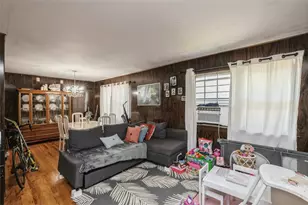 22 Landscape Dr, Wheatley Heights, NY 11798 - Photo 22