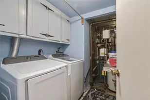 22 Landscape Dr, Wheatley Heights, NY 11798 - Photo 12