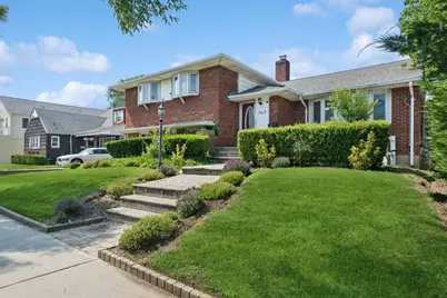 345 E Park Avenue, Long Beach, NY 11561 - Photo 2