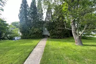 230 Park Ave, Freeport, NY 11520 - Photo 20