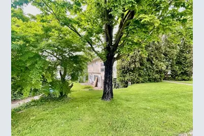 230 Park Avenue, Freeport, NY 11520 - Photo 18