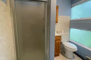 230 Park Ave, Freeport, NY 11520 - Photo 10