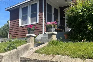 57 E Pulaski, Huntington Station, NY 11746 - Photo 2