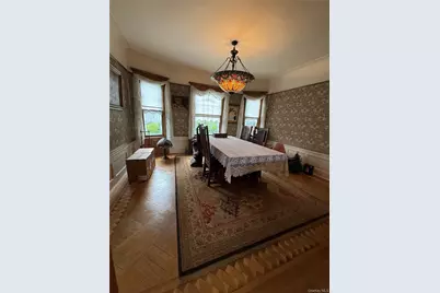 20 Ridge Road, Douglaston, NY 11363 - Photo 22