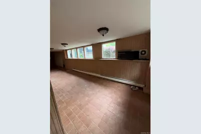 20 Ridge Road, Douglaston, NY 11363 - Photo 28