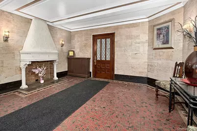 151 Centre Avenue #5D, New Rochelle, NY 10805 - Photo 16