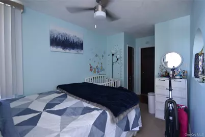 54-40 Little Neck Parkway #4A, Little Neck, NY 11362 - Photo 16