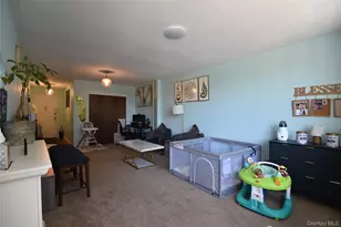 54-40 Little Neck Pkwy, Little Neck, NY 11362 - Photo 12