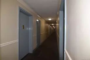 54-40 Little Neck Pkwy, Little Neck, NY 11362 - Photo 6