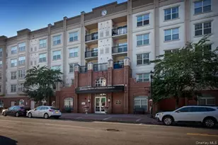 100 Glen St, Glen Cove, NY 11542 - Photo 8