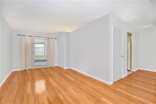 132-01 100th St, Ozone Park, NY 11417 - Photo 6