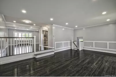 646 Evelyn Ave Avenue, East Meadow, NY 11554 - Photo 12