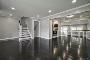 646 Evelyn Ave Ave, East Meadow, NY 11554 - Photo 6