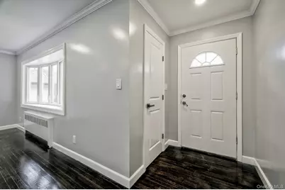 646 Evelyn Ave Avenue, East Meadow, NY 11554 - Photo 4